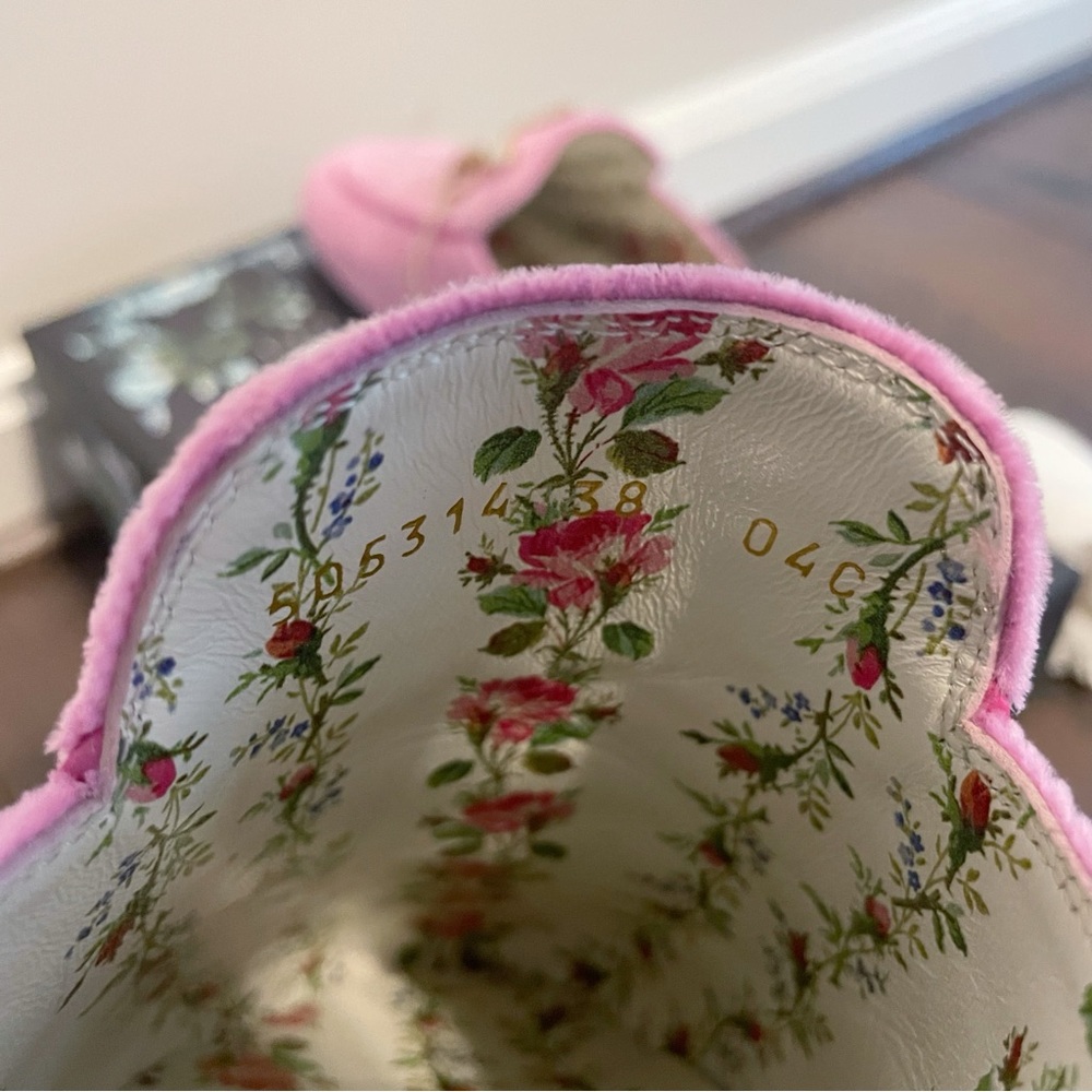 Gucci Princetown Embellished Velvet Mule Pink size 38 - Picture 4 of 11